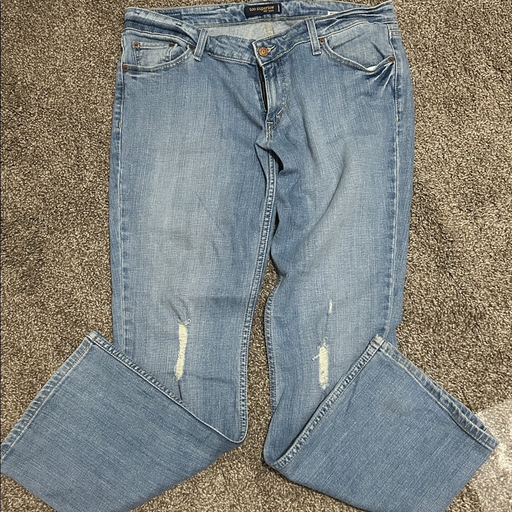 Levi's Light Blue 524 Too Superlow Jeans. Bootcut. 13M